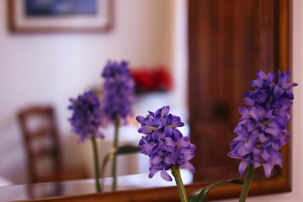 Locanda Dell'Arcangelo Rocca Massima ภายนอก รูปภาพ