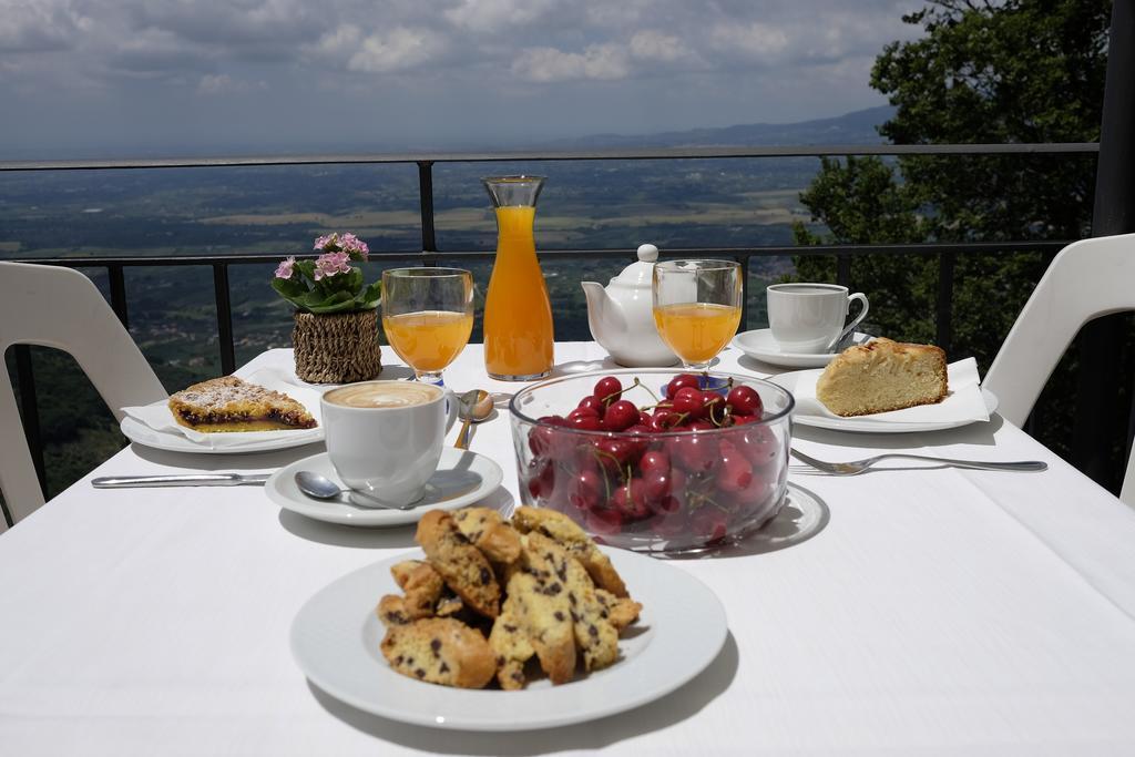 Locanda Dell'Arcangelo Rocca Massima ภายนอก รูปภาพ