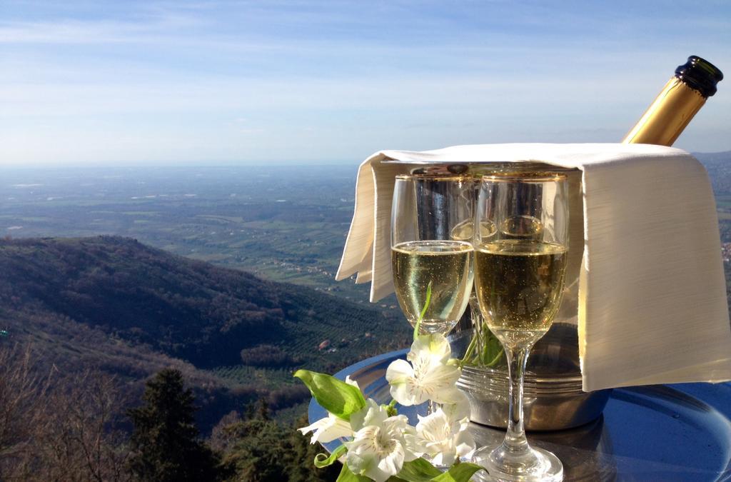 Locanda Dell'Arcangelo Rocca Massima ภายนอก รูปภาพ